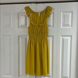 NWOT Floreat mustard Yellow Ruffled Womens silk Dress